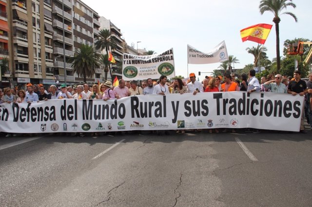 Avanzadilla de la manifestación por el mundo rural