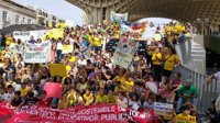 Las AMPA de Escuela de Calor valoran como un "éxito" la manifestación en Sevilla por la climatización en las aulas