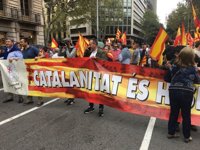 1-O.- Unas 5.500 personas, según Guardia Urbana, se manifiestan en Barcelona a favor de la unidad de España