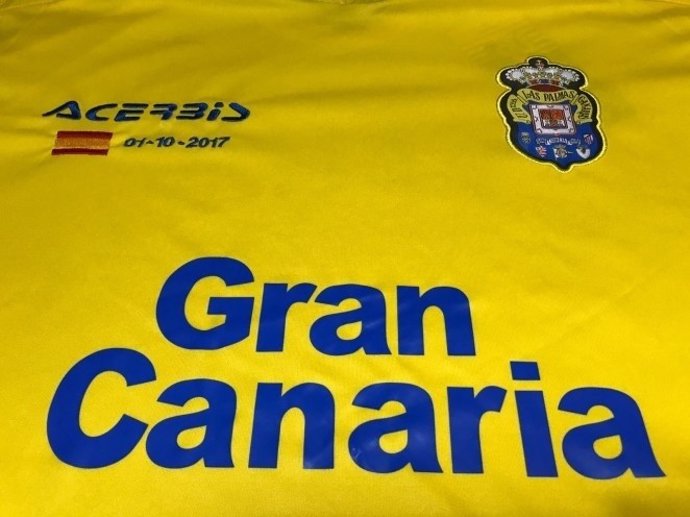 Las Palmas bandera España española Camp Nou