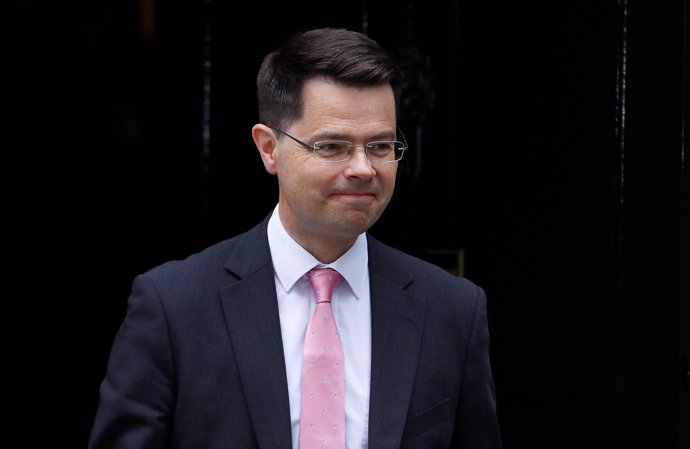 El ministro británico para Irlanda del Norte, James Brokenshire