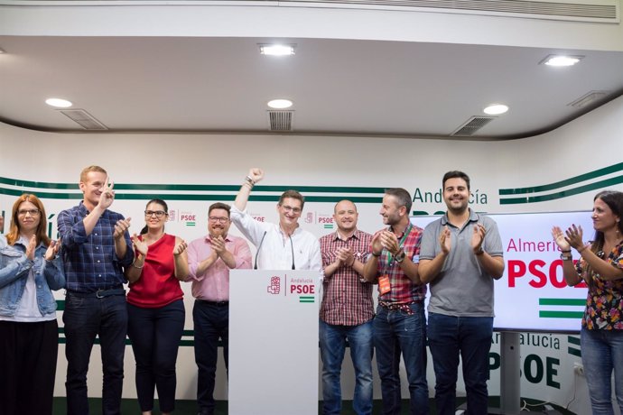 José Luis Sánchez Teruel gana las primarias del PSOE de Almería
