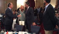 De la Serna espera un acuerdo sobre los PGE porque lo contrario supondría "un desastre"