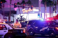 Al menos 50 muertos y 200 heridos por un tiroteo durante un concierto junto a un casino de Las Vegas