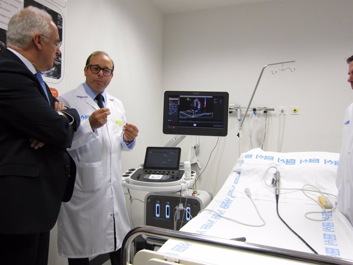  Ceniceros Visita Nueva Unidad Cardiología                              