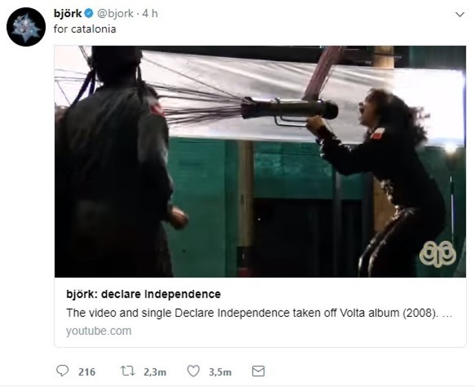 Anotació a Twitter de la cantant Björk