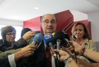 Lambán justifica el artículo 155 de la Constitución, si hubiera declaración unilateral de independencia en Cataluña