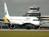 Unos 12.000 turistas afectados en Tenerife por el cese de operaciones de Monarch