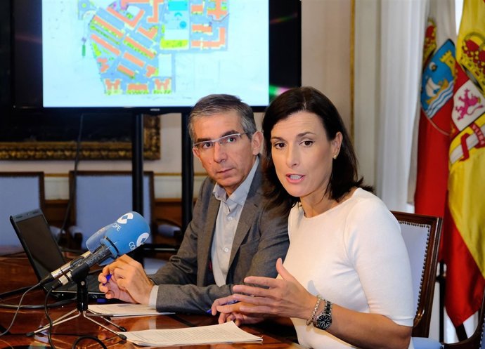 Alcaldesa en presentación proyecto