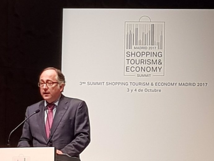 Luis Gallego, presidente de Iberia en el 'Summit Shopping Tourism & Economy'