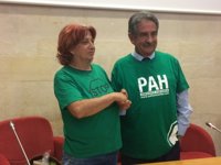 Revilla "defenderá y promoverá" la Ley Estatal de Vivienda de la PAH