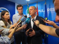 Monago tacha a Vara de "piernafloja" por reclamar "diálogo" cuando ayer el PSOE extremeño pidió el artículo 155