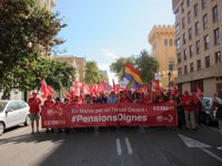 Centenares de pensionistas y jubilados inician en València la 'Marcha por un trabajo decente y pensiones dignas'