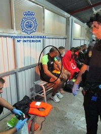 Detenidos dos 'pateristas' en Cartagena que introducían inmigrantes por las costas murcianas