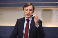 El PP ve irresponsable e inoportuno que el PSOE quiera reprobar a Santamaría: se "equivoca" yendo con ERC