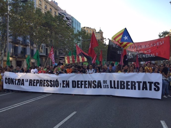 Manifestación en Barcelona contra la "represión" del Estado