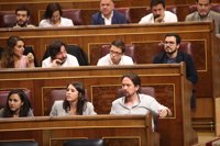 Podemos acusa al Rey de comprometerse "con el PP pero no con la democracia, ni con España, ni con Cataluña"