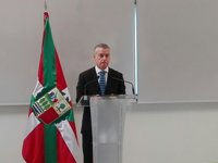 Urkullu llama a hacer propuestas de diálogo y tender puentes con Cataluña porque todavía "se está a tiempo"