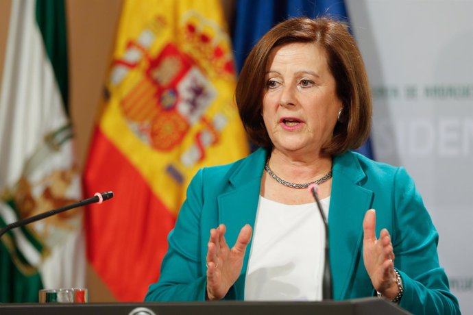 La consejera de Igualdad y Políticas Sociales, María José Sánchez Rubio