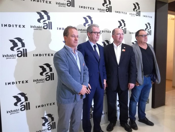 Pablo Isla (Inditex) con los sindicatos