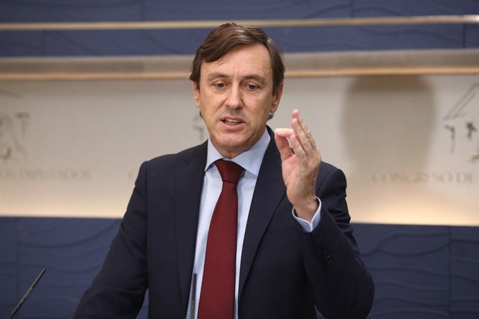 Roda de premsa de Rafael Hernando al Congrés