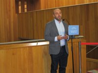 Luís Villares (En Marea) critica que el rey se situase "como un problema más" para el "conflicto político" catalán