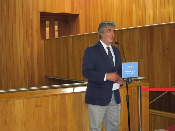 Pedro Puy en el Parlamento de Galicia.                