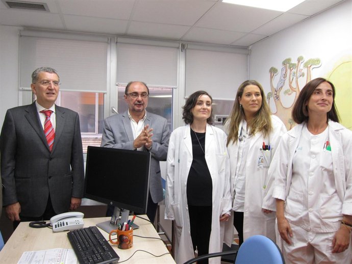 Lambán y Celaya han visitado hoy la Unidad de Cuidados Paliativos Pediátricos