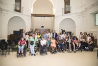 Las personas con parálisis cerebral buscan "visibilizar" su realidad en la Asamblea de Extremadura en su día Mundial