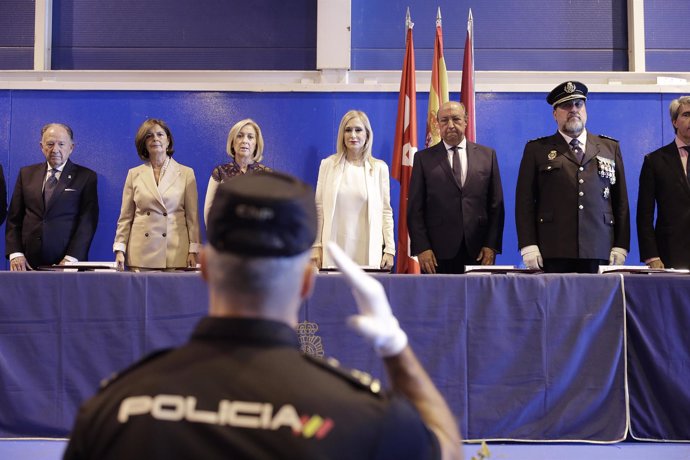 Acto de la festividad del patrón de la Policía Nacional en Madrid