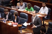 Aguado dice que con "Cataluña con una DUI en ciernes" los madrileños piden a PP, PSOE y Cs "unidad frente a golpistas"