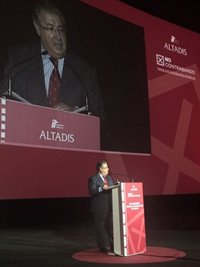 Zoido defiende el liderazgo de Rajoy y rechaza "elevar la incertidumbre" convocando unas elecciones generales