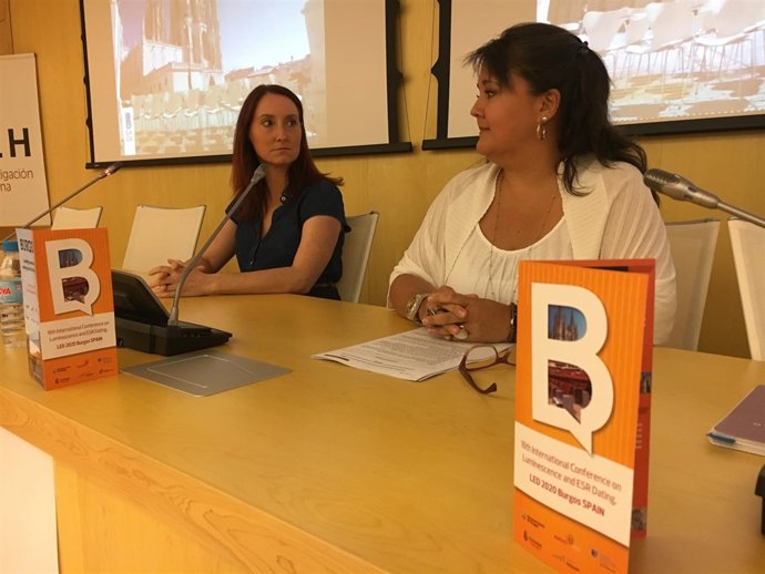 Burgos: Davinia  Moreno (I) y Gloria López (D)