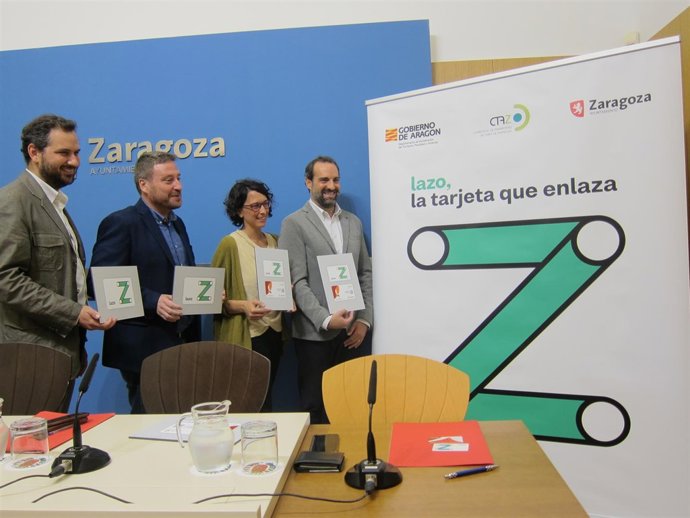 Presentación de la tarjera Lazo       