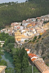 El ajo de Las Pedroñeras, San Mateo, Cuaresma o Jueves Lardero, armas de Cuenca para ser Capital Gastronómica