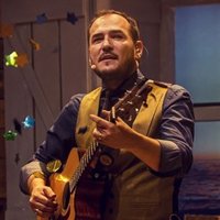 Ismael Serrano actuará en San Sebastián y Bilbao en mayo con su nuevo proyecto, '20 Años. Hoy es siempre'