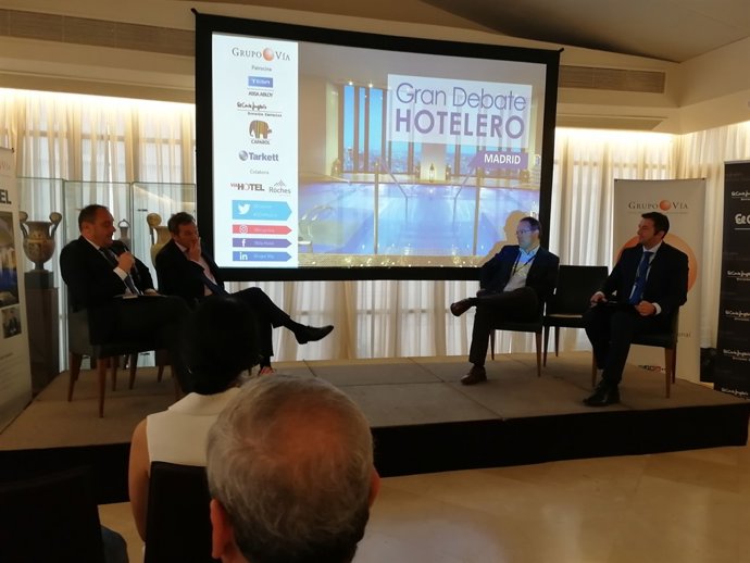 Vicepresidente de Meliá, consejero delegado de B&B y presidente de Ilunion Hotel