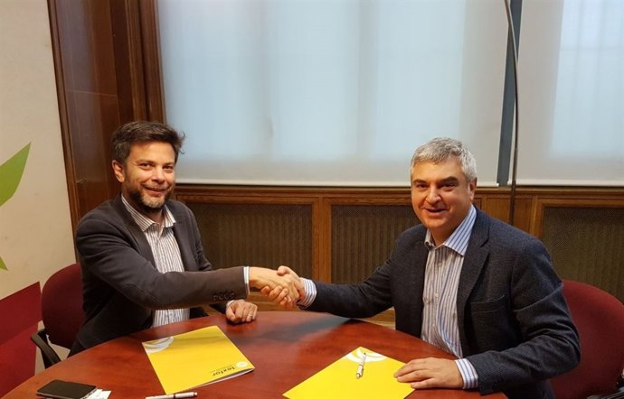 Nacho Dualde, gerent d'ESCI-UPF, i Andrés Borao, secretari general de Texfor