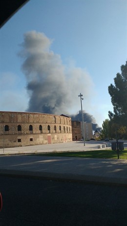 Segovia.- Columna de humo provocada por el incendio