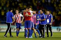 Paraguay vence 2-1 a Colombia y revive la ilusión de clasificarse para el Mundial 2018