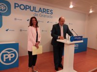 El PP apoyará la reprobación de Cuenca, pero pide a Cs una "moción de censura ya"
