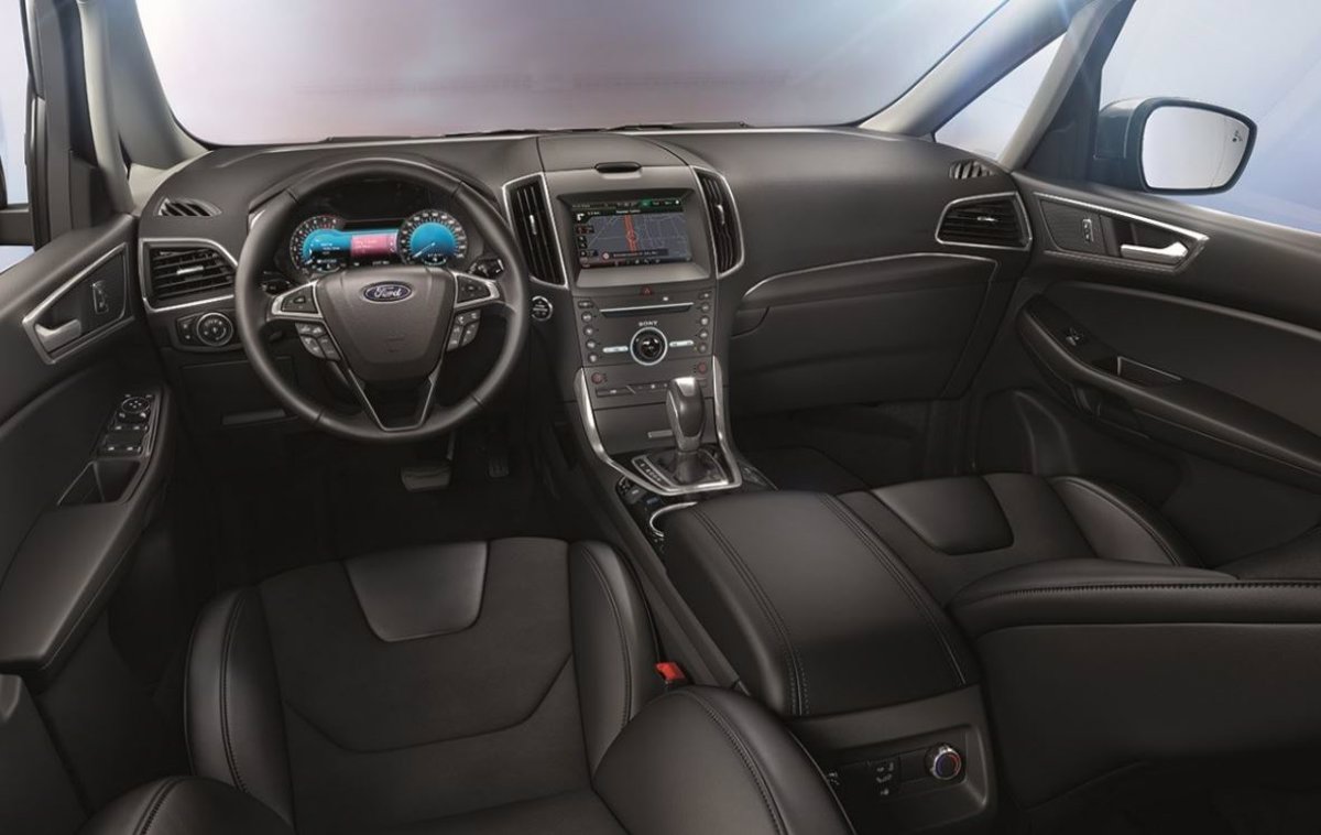 Ford S-Max: viajar en compañía