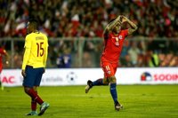 Chile se acerca al Mundial y Colombia desperdicia su ocasión ante Paraguay