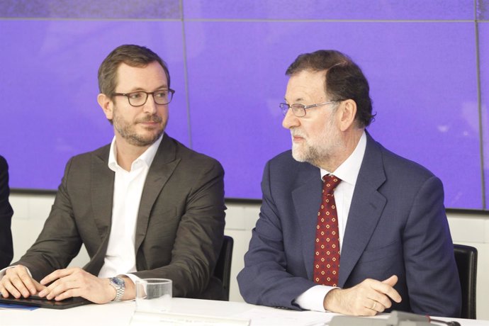 Javier Maroto y Rajoy en la reunión del Comité Ejecutivo Nacional del PP