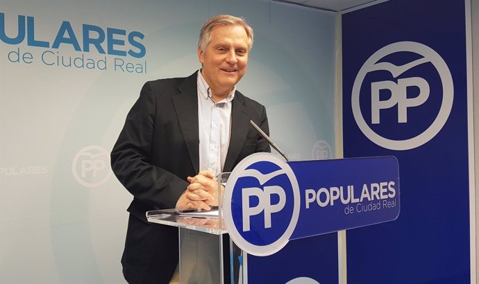 Pp Cr (Fotografíaa Y Cortes De Voz) Rueda De Prensa De Francisco Cañizares