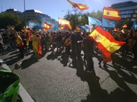 Policías y guardias civiles marchan por Madrid para reclamar igual salario que Mossos y apoyar a compañeros en Cataluña