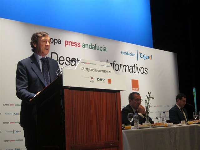 Rafael Hernando, en el Desayuno Informativo de Europa Press                 