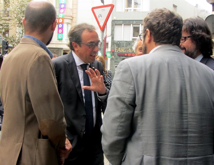 Rull en la seva visita a l'antiga estació de FGC Sabadell Rambla 