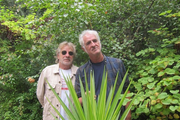  Los Ilustradores Javier Mariscal Y Miguel Gallard     