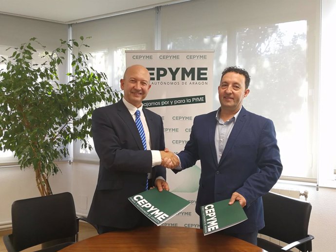 Firma del convenio entre CEPYME y ControlPlan.